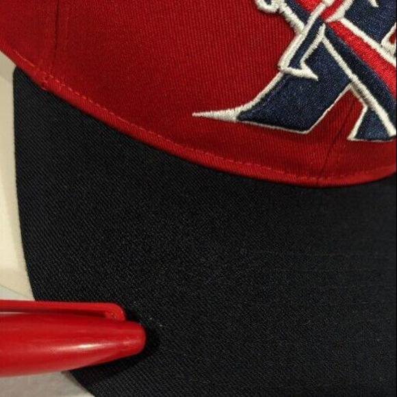 Red Hat with Letter A and Swords Knights NCAA - Picture 8 of 11